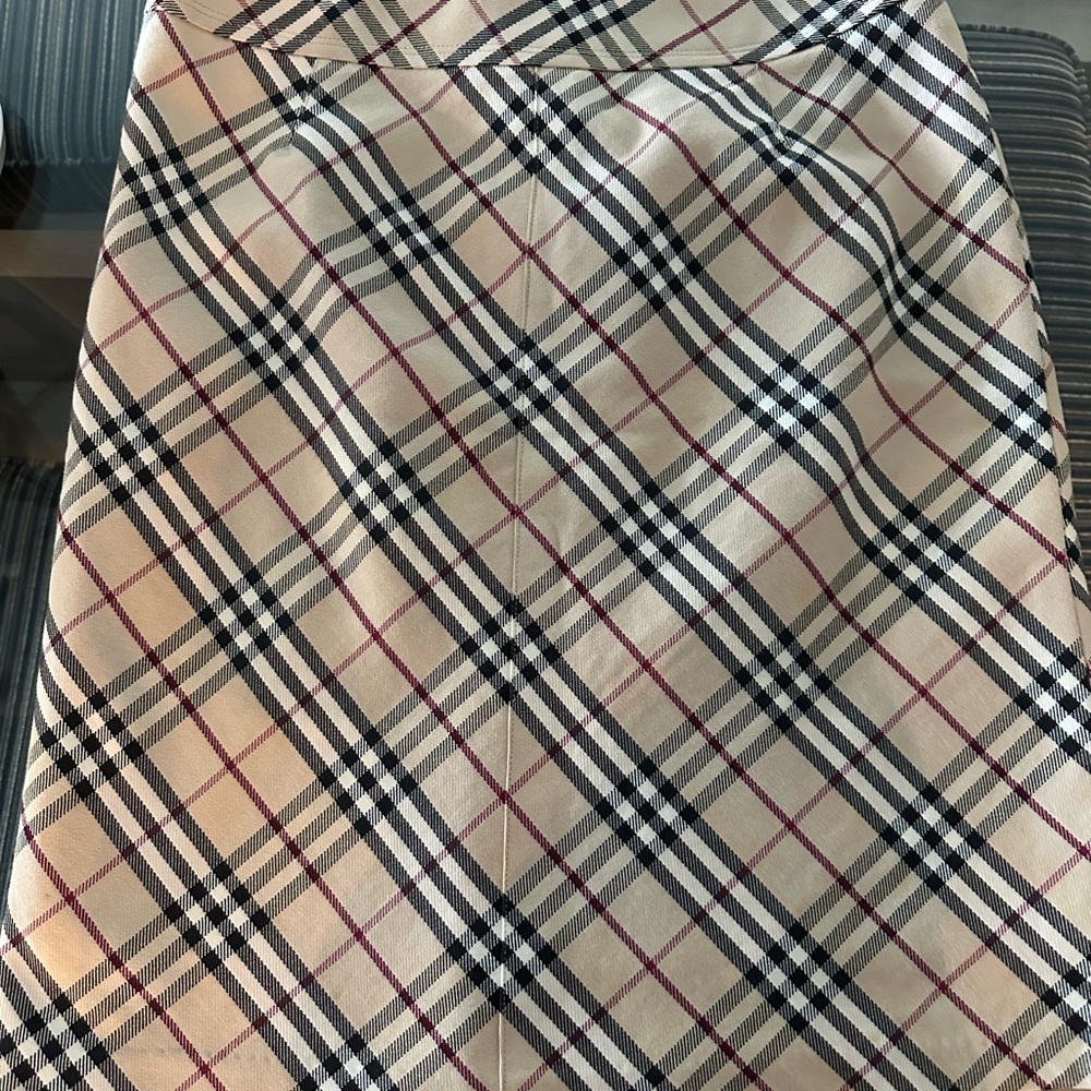 Burberry Tan and Black Midi Pencil Skirt for Work